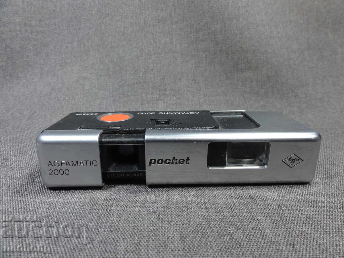 BZTS RETRO FOTOAPARAT CU FILM AGFA AGFAMATIC 2000 SENSOR