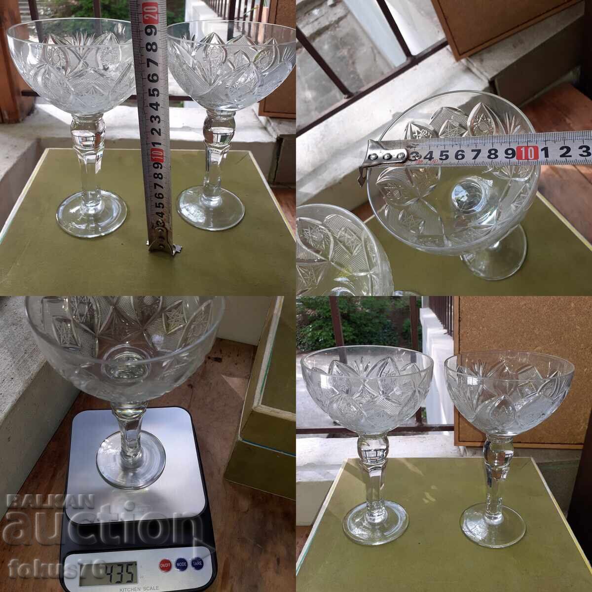 Două pahare vechi bulgărești din cristal pentru șampanie, în cutie - 7 Două pahare vechi bulgărești din cristal pentru șampanie, în cutie - 7