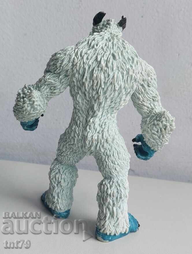 Licitație Figurină fantasy: monstru de gheață – Schleich Licitație Figurină fantasy: monstru de gheață – Schleich