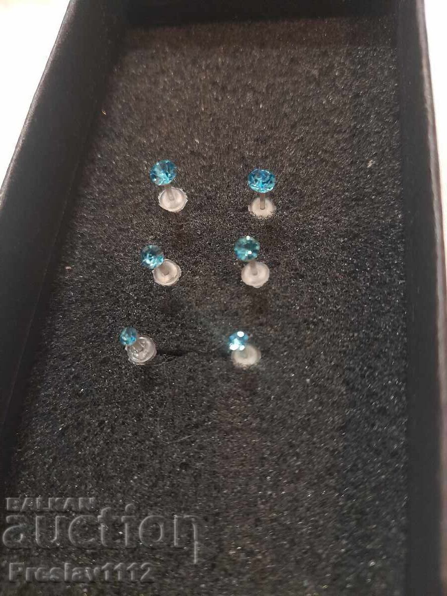Lot of Piercing Earrings with Blue Zircons - 5