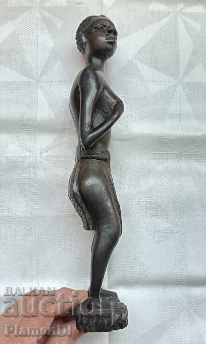 Licitație Figurină africană lucrată manual din abanos, 26 cm