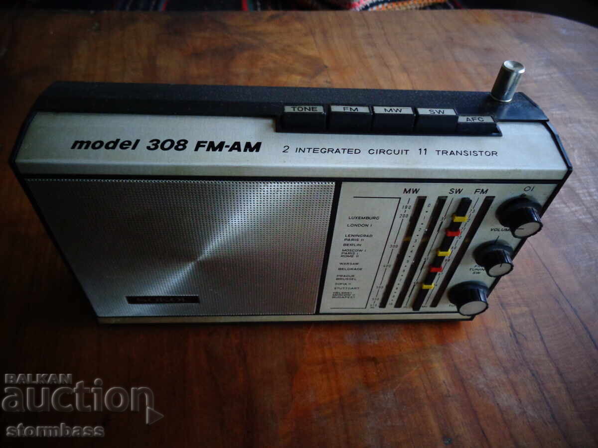 Radio SOCOL 308 cu preț € 10.23 | 20.01 BGN