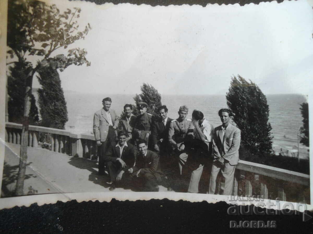 Παλιά φωτογραφία, 10.IX.1943, πόλη Βάρνα, Στον Θαλασσινό κήπο