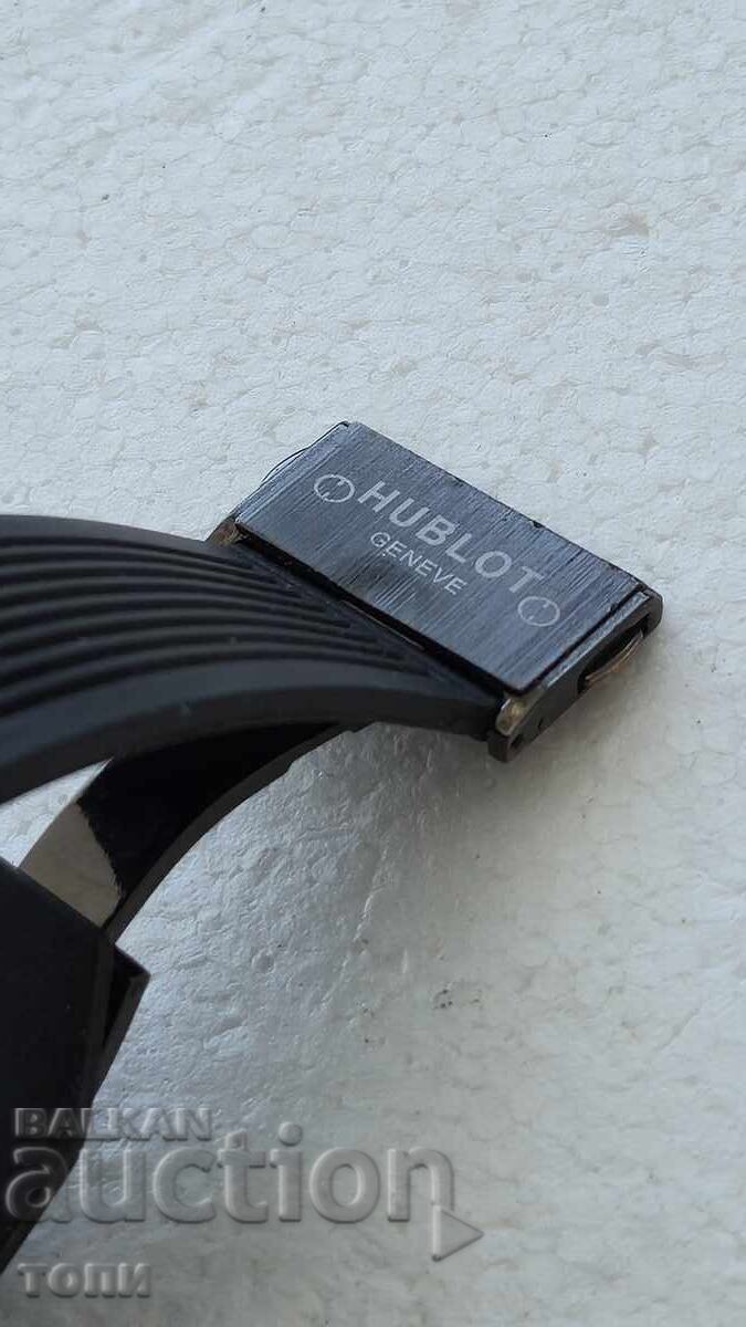 Аукцион HUBLOT CHRONOGRAPH AUTOMATIC РЯДЪК РЕПЛИКА РАБОТИ БЕЗ ГАРАНЦ
