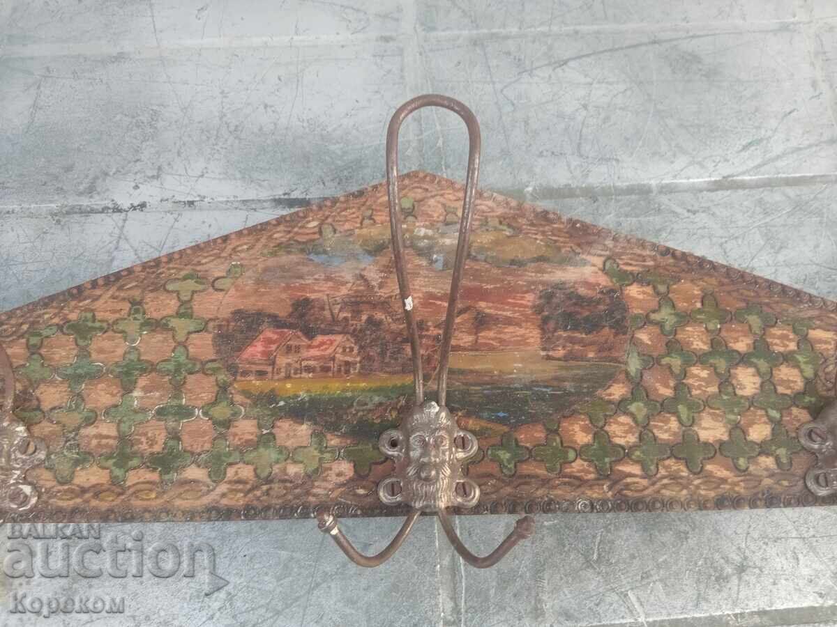 Δημοπρασία Κρεμάστρα