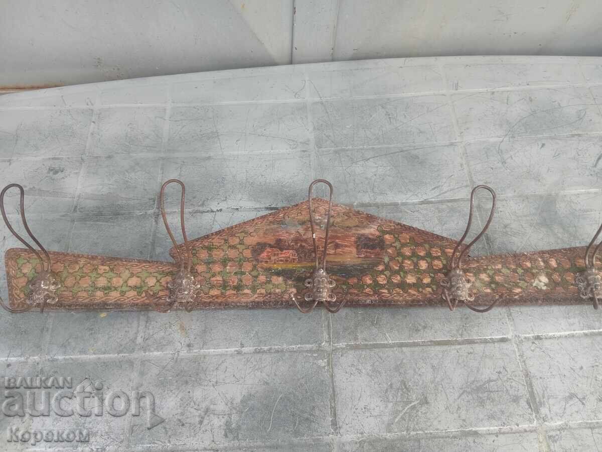 Κρεμάστρα