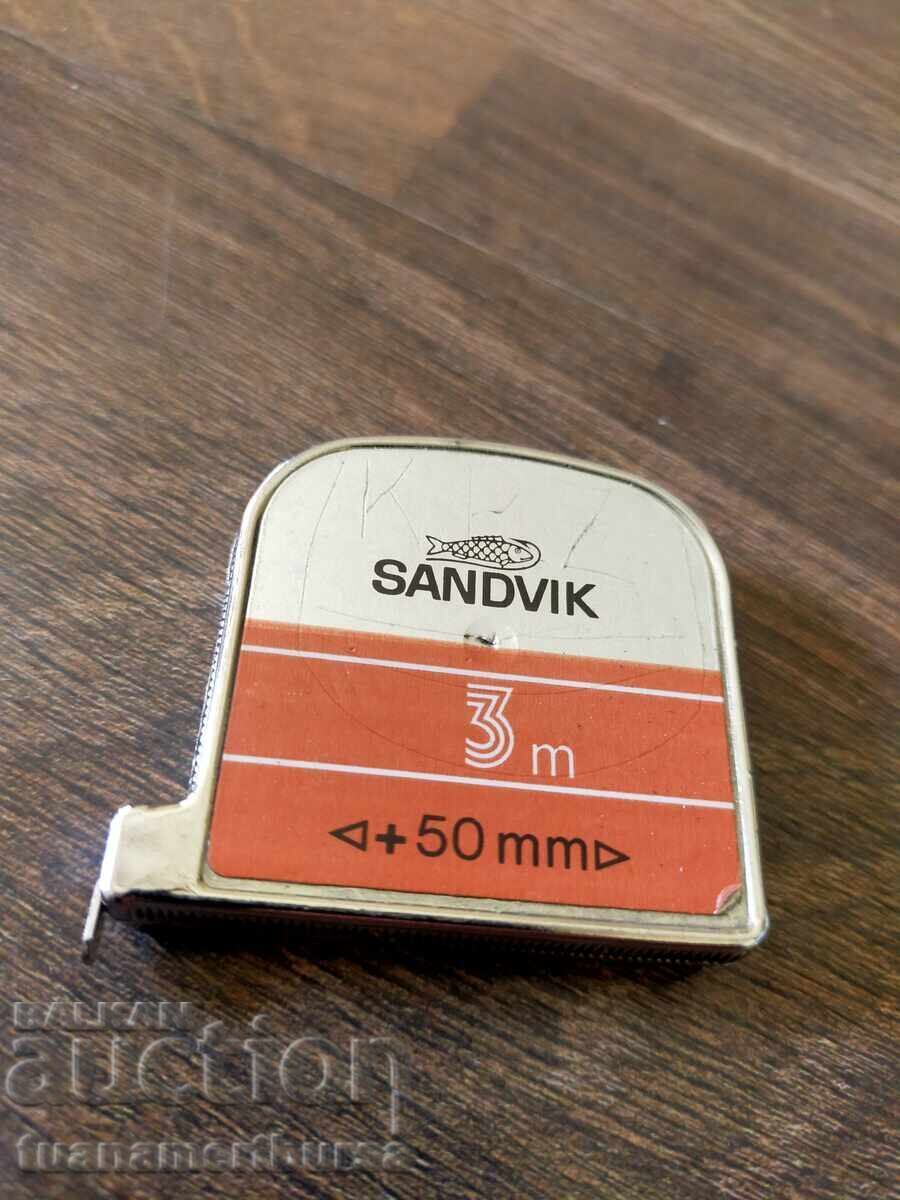 metru de tâmplărie