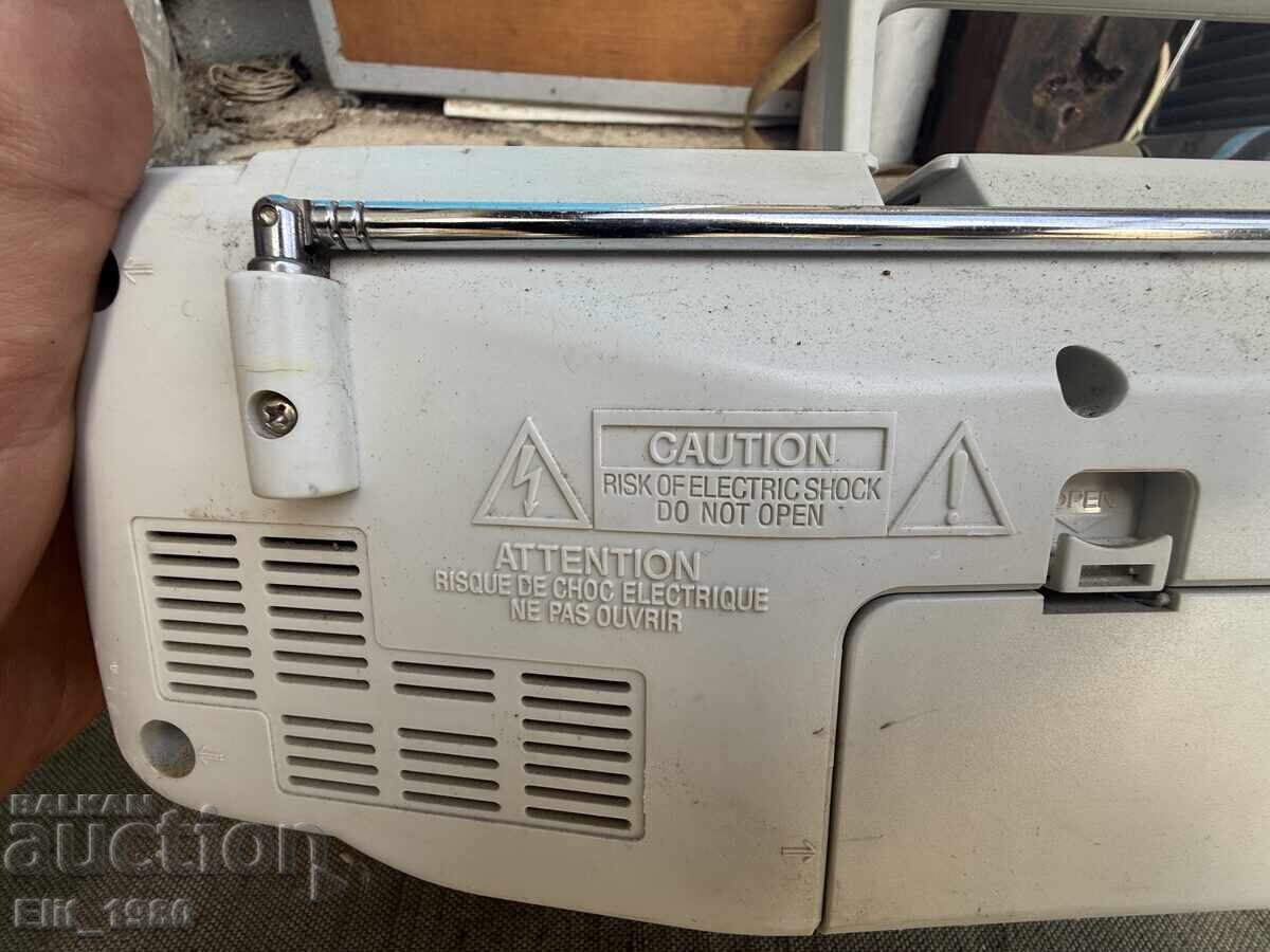 Casetofon SONY - 6