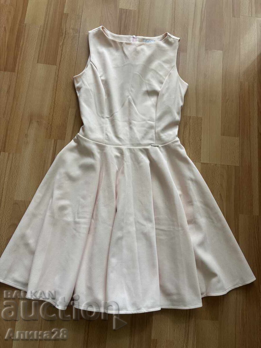 Rochie culoarea piersicii, mărimea S/M