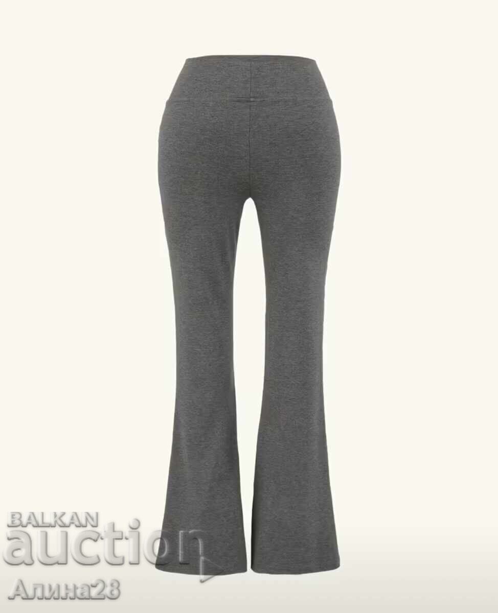 Pantaloni de damă cu talie înaltă, evazați, mărimea L cu preț € 5.00 | 9.78 BGN Pantaloni de damă cu talie înaltă, evazați, mărimea L cu preț € 5.00 | 9.78 BGN