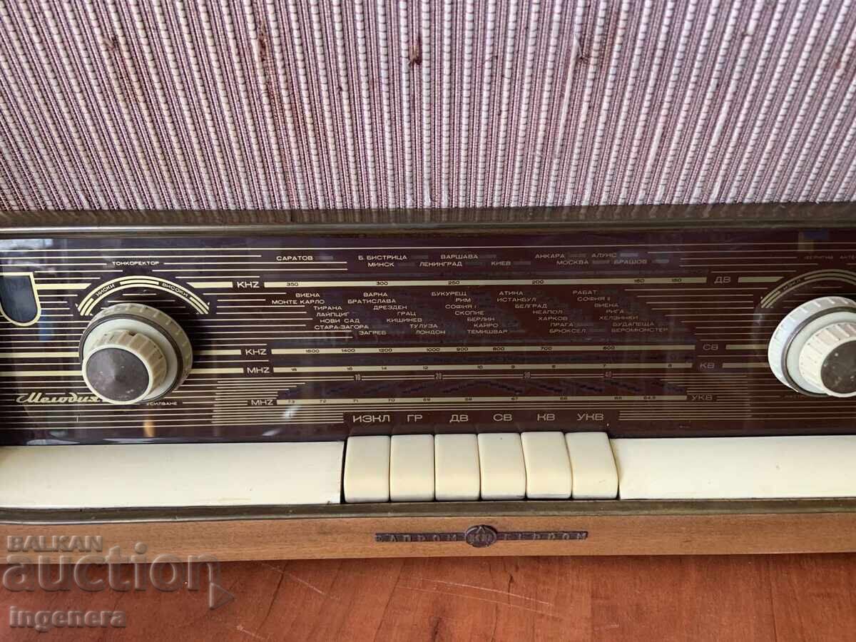 Livrarea RADIO APARAT RADIO RECEPTOR RADIO RETRO MELODIA 2-BULGARIA