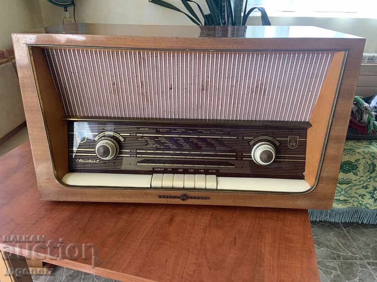 RADIO APARAT RADIO RECEPTOR RADIO RETRO MELODIA 2-BULGARIA