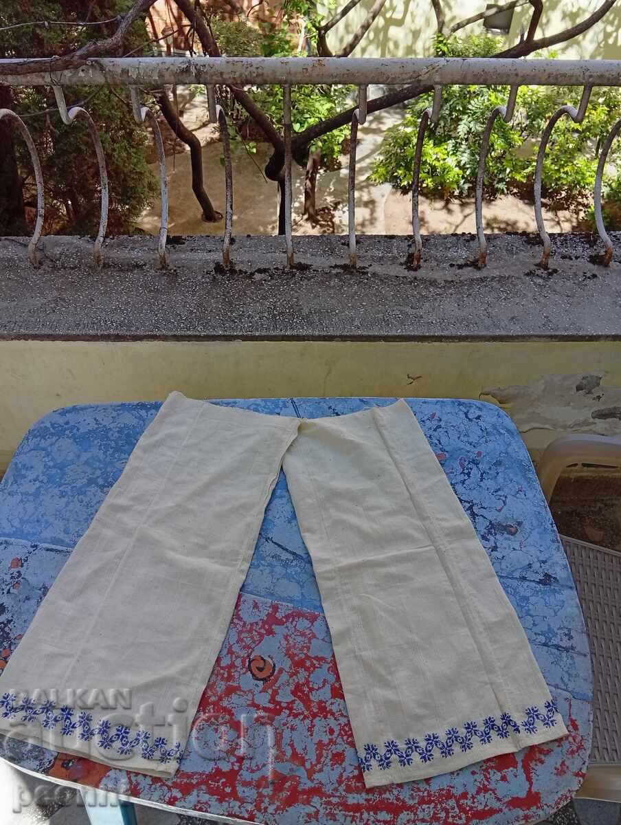 Χειροποίητα κεντητά μανίκια