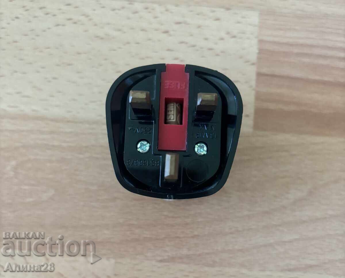 Adaptor EU Schuko la ștecher englezesc