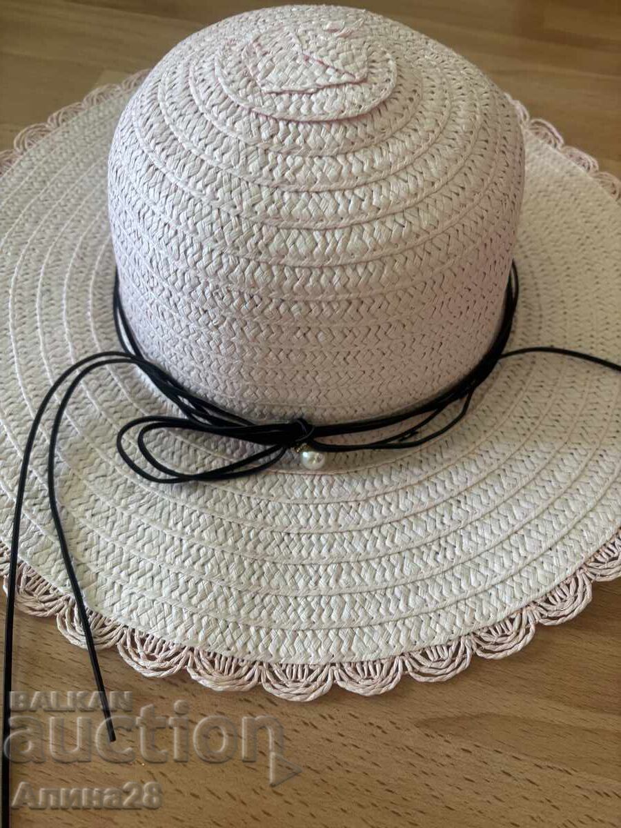 Pale pink beach hat with price € 3.00 | 5.87 BGN