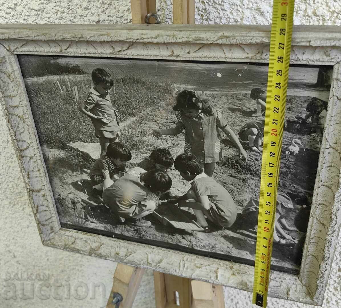 VECHE FOTOGRAFIE SOC COPII GRĂDINIȚĂ ȘCOALĂ RAMĂ SOC - 5