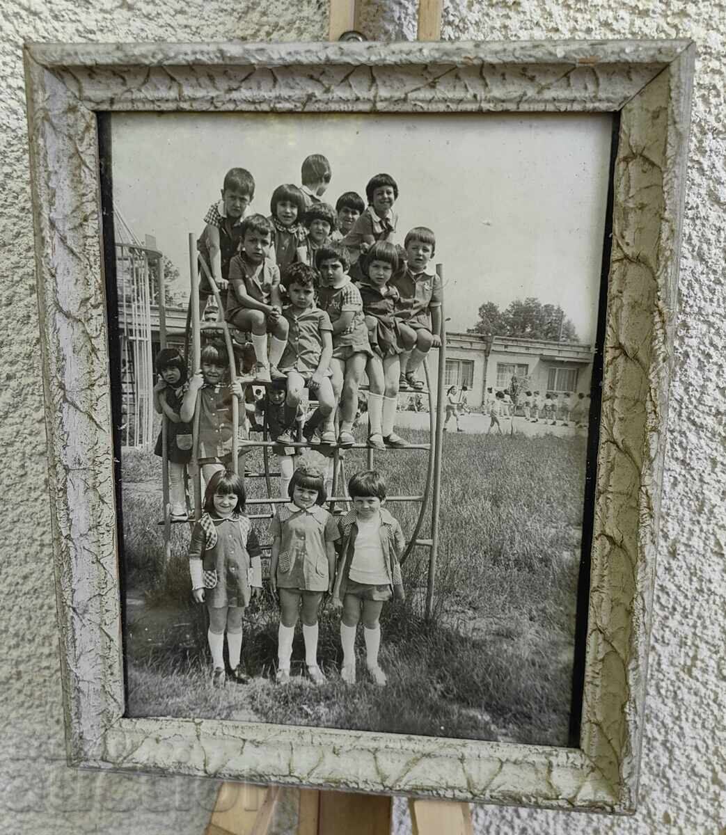 VECHE FOTOGRAFIE SOC COPII GRĂDINIȚĂ ȘCOALĂ RAMĂ SOC VECHE FOTOGRAFIE SOC COPII GRĂDINIȚĂ ȘCOALĂ RAMĂ SOC