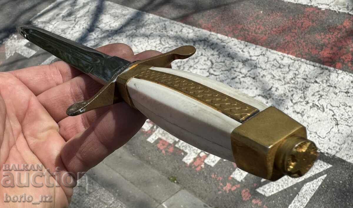 Български офицерски кортик от соца нов   бзц - 11