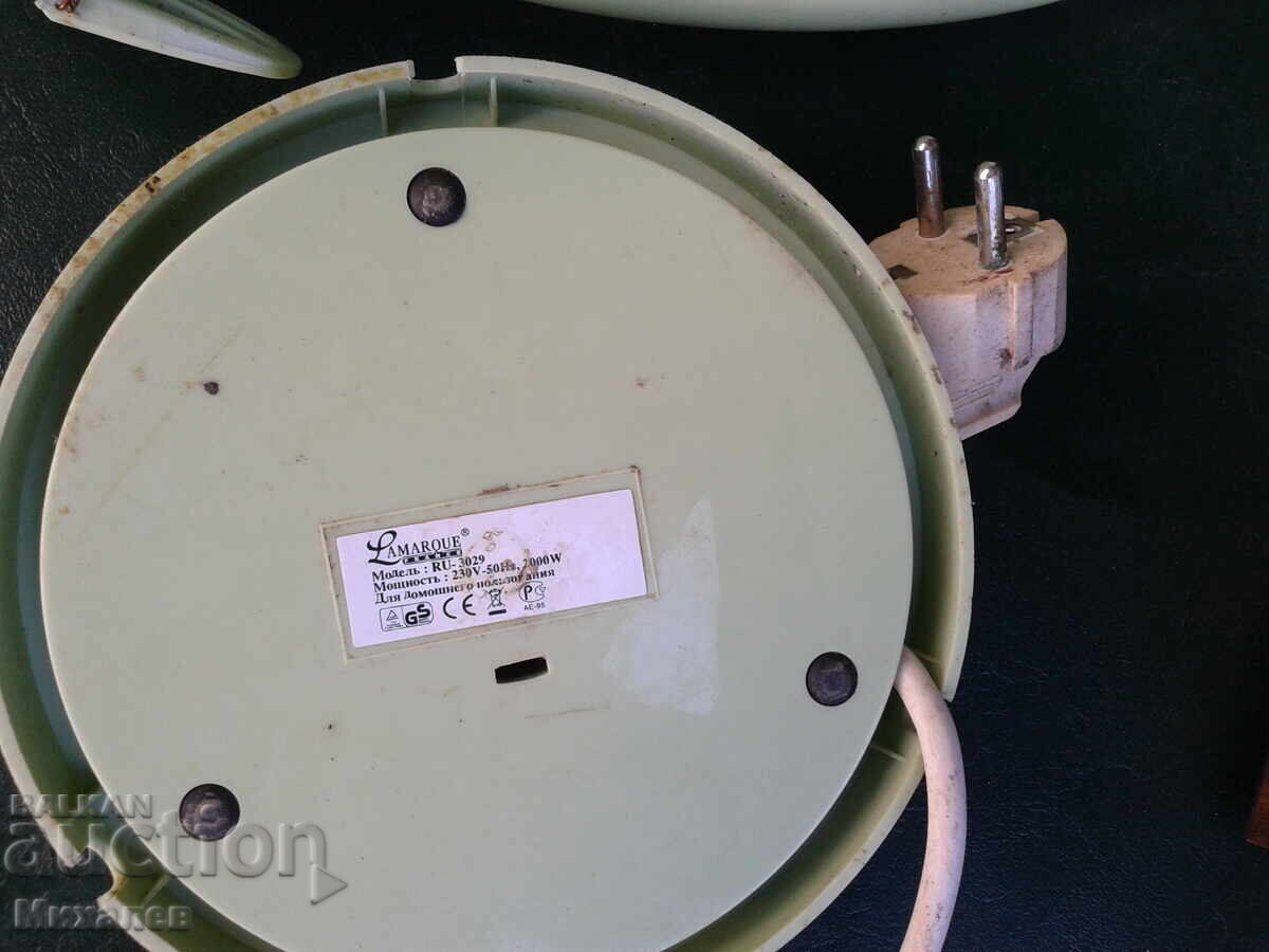 doi porumbei albi, fierbător electric SHREK, tabacheră - 5