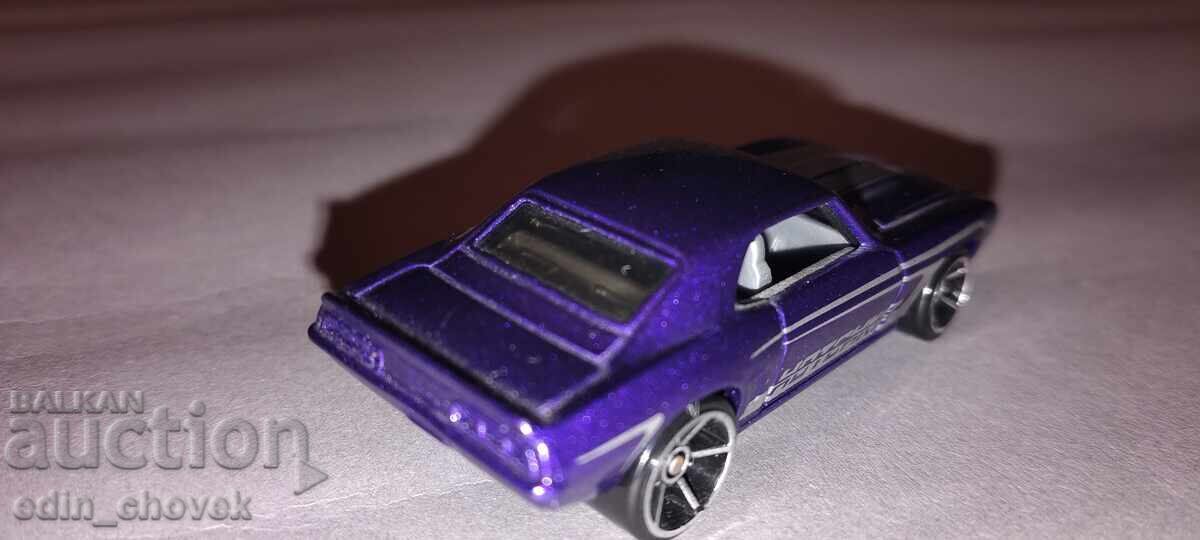 Hotwheels Chevrolet Chevy Camaro '69 с цена € 1.48 | 2.89 лв.