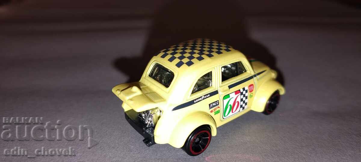 HotWheels '60 Fiat 500D с цена € 1.48 | 2.89 лв.