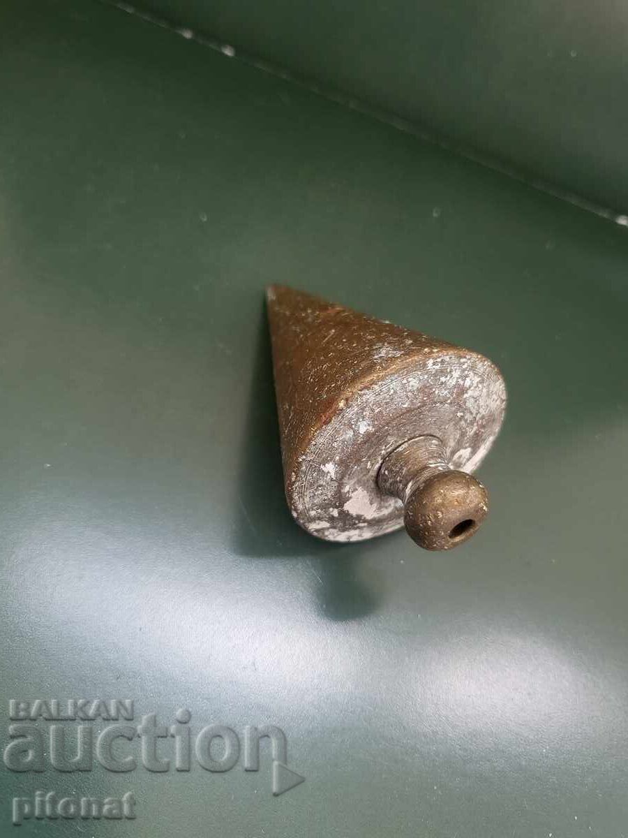 Plumb vechi din bronz