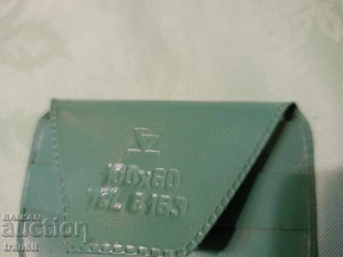 Colțar mașină 90 grade. 100/60 mm cu preț € 7.00 | 13.69 BGN