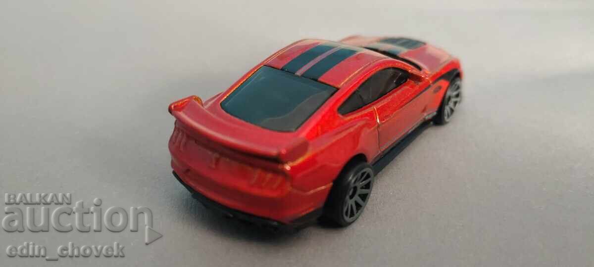 Hotwheels '20 Ford Mustang Shelby GT500 cu preț € 1.48 | 2.89 BGN