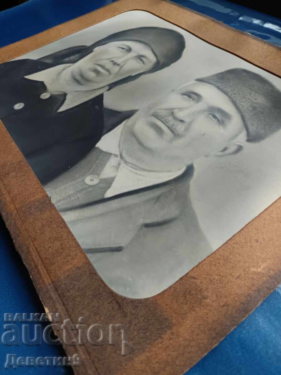 Παράδοση Αγροτικό γαμήλιο πορτρέτο με πασπαρτού (ρετούς)