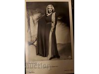52 postcards of actresses from 1930 to 1944