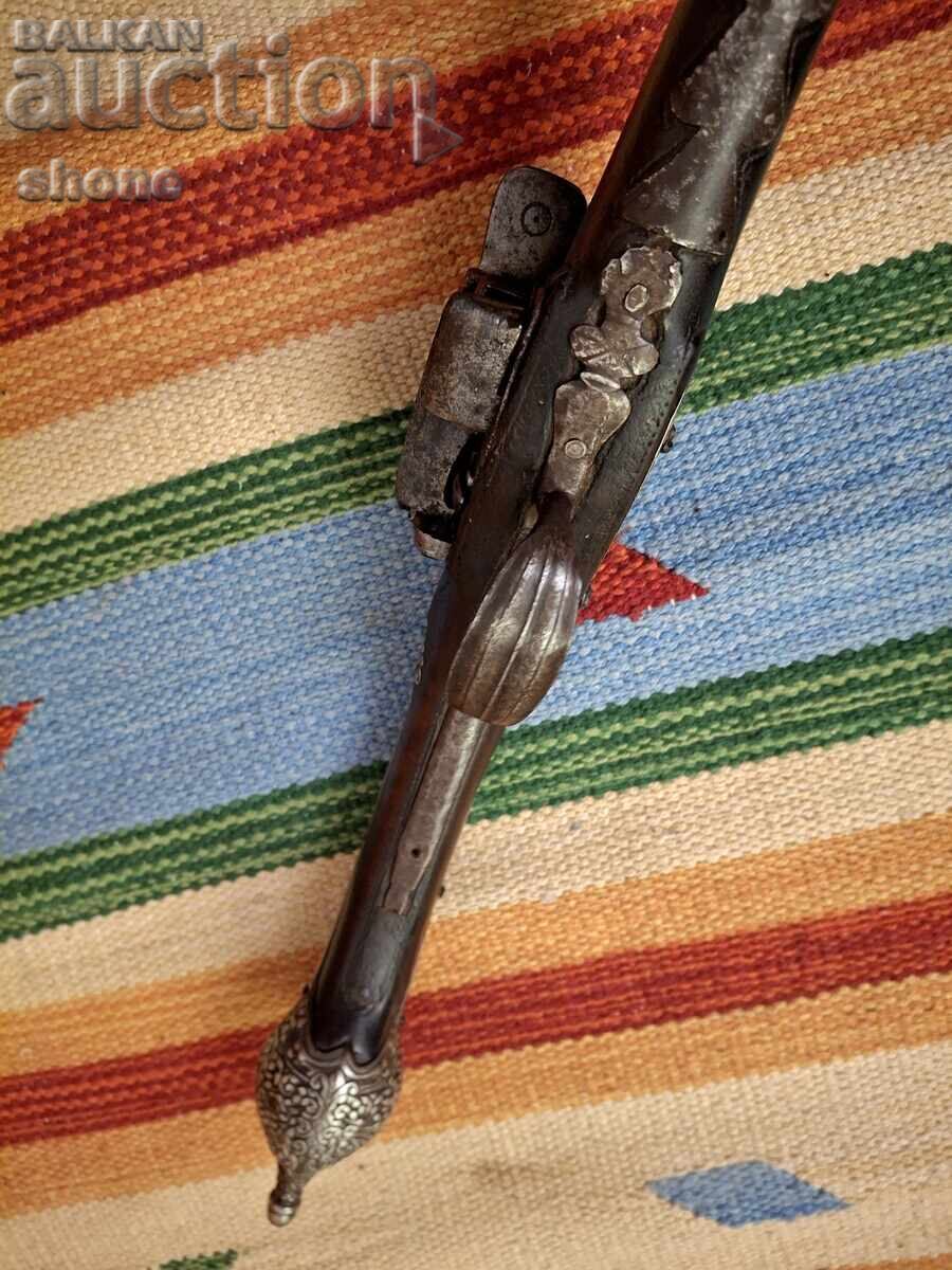 Delivery of Flintlock pistol, rifle, shishane (a type of rifle), boylia (a type of rifle), flintlock rifle