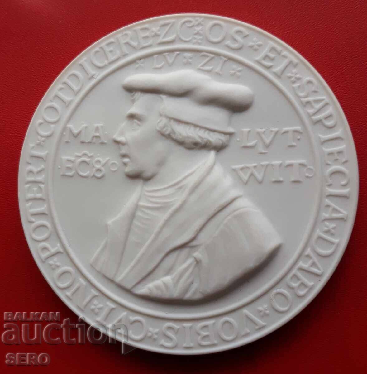 Medalie-Germania-RDG-medalie mare din porțelan-Martin Luther