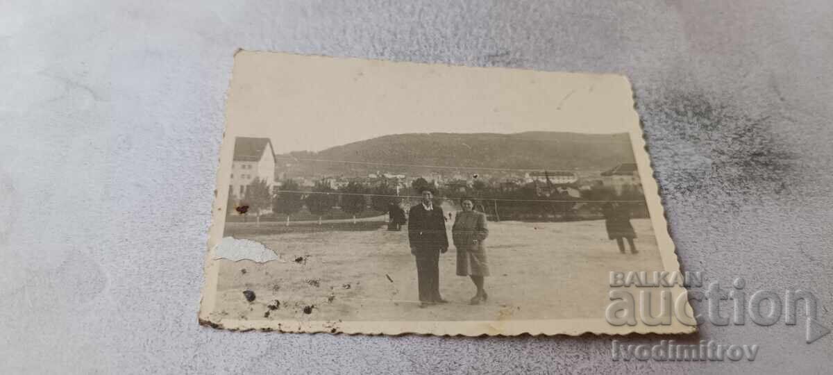 Fotografie Skopje bărbat și femeie în piață
