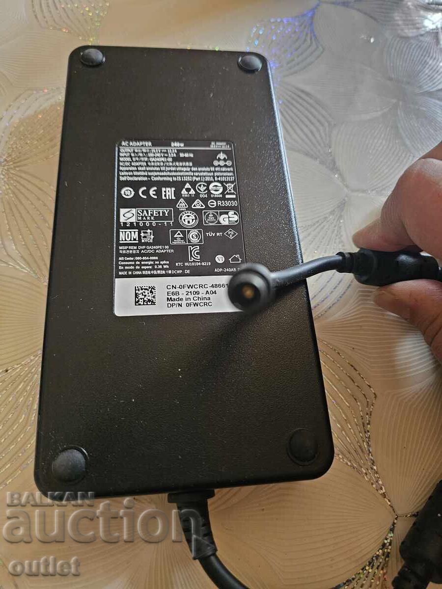 încărcător original DELL 240W cu preț € 0.01 | 0.02 BGN