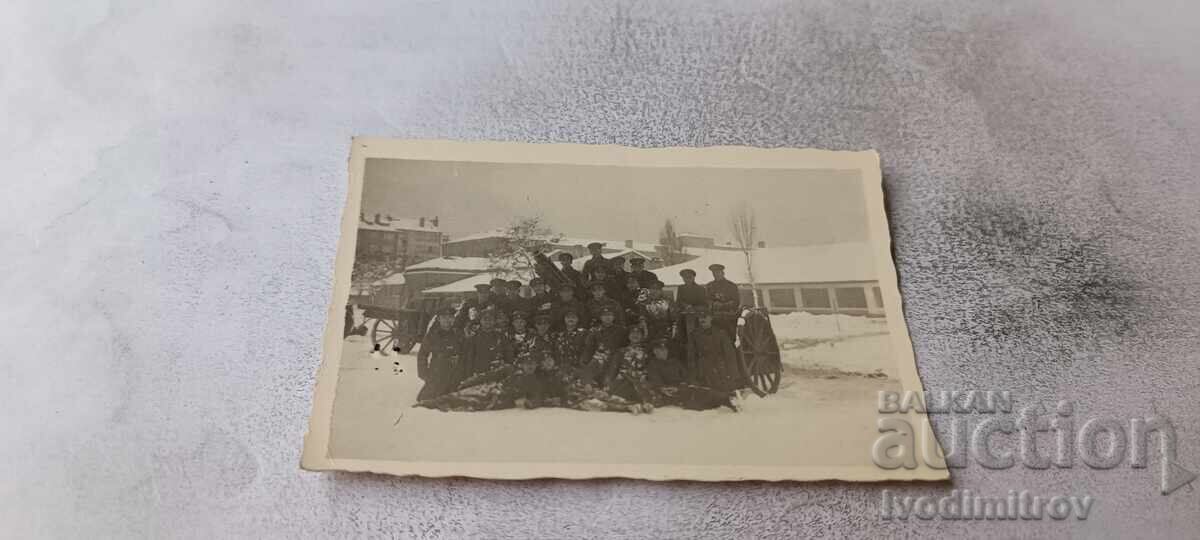 Foto Ofițeri și soldați iarna Foto Ofițeri și soldați iarna