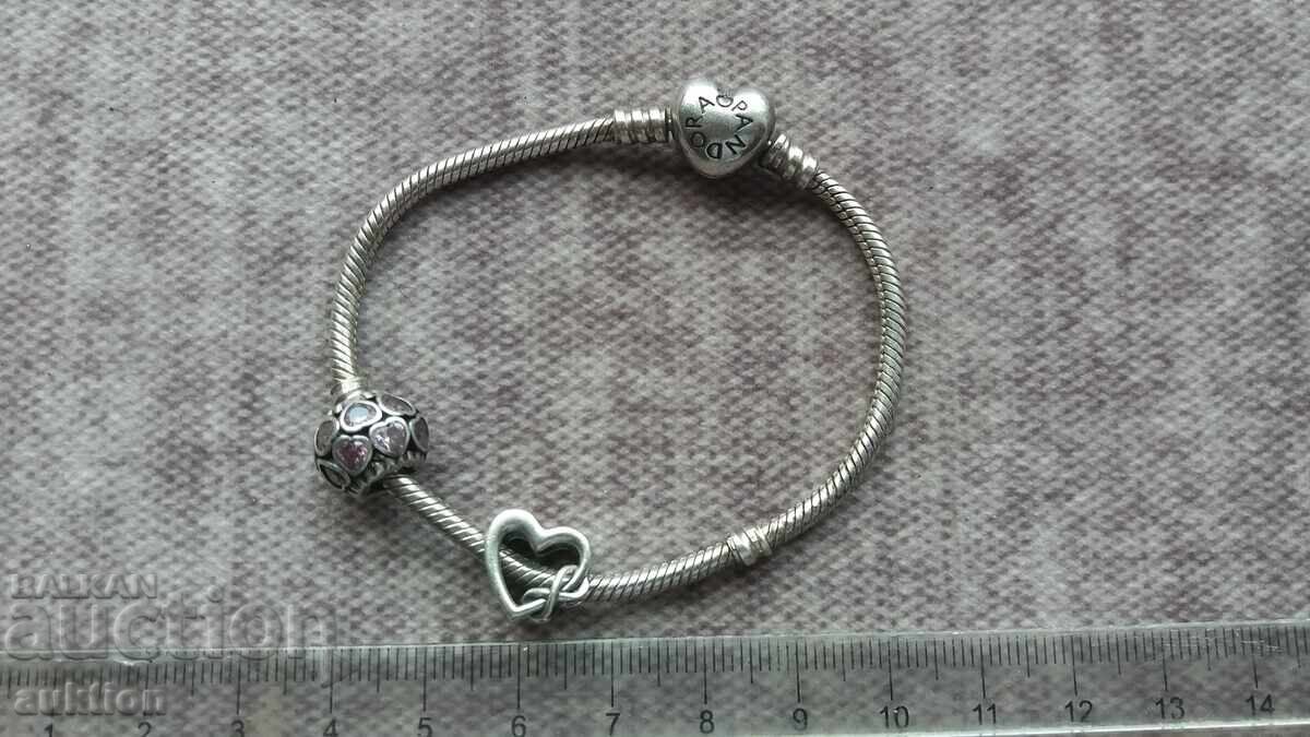 Сребърна гривна - Pandora масивна - 19,19 грама с талисмани с цена € 94.99 | 185.78 лв.