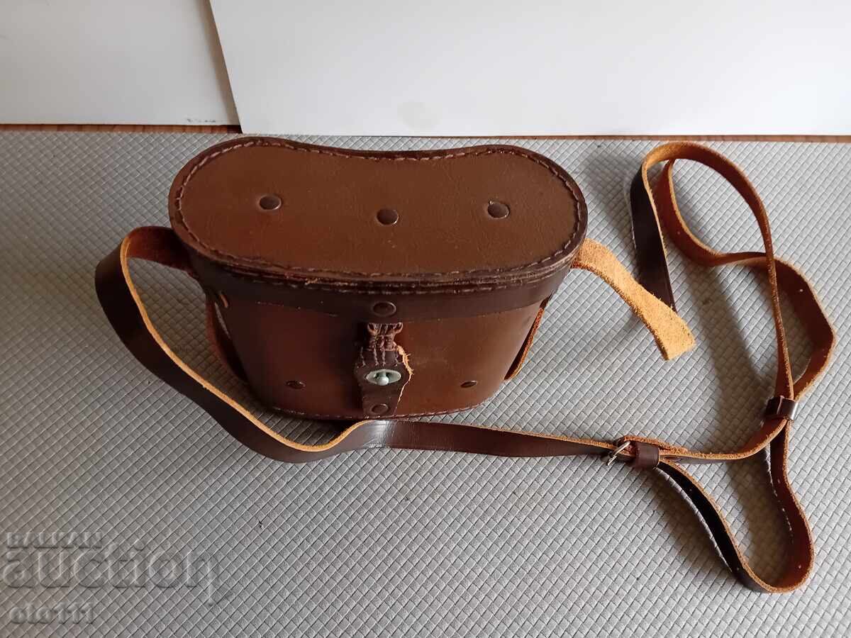 Auction  OLD LEATHER CASE FOR BINOCULARS