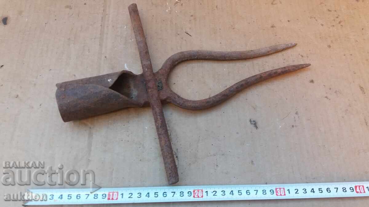VECHE SCULĂ FORJATĂ DE RENAȘTERE - 5