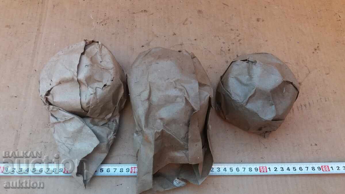 Delivery of LOT OF 3 GAS MASK FILTERS IN PACKAGING Delivery of LOT OF 3 GAS MASK FILTERS IN PACKAGING