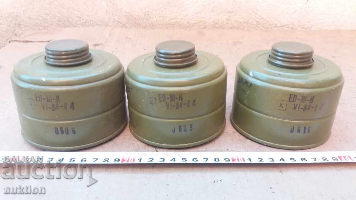 LOT OF 3 GAS MASK FILTERS with price € 8.99 | 17.58 BGN LOT OF 3 GAS MASK FILTERS with price € 8.99 | 17.58 BGN