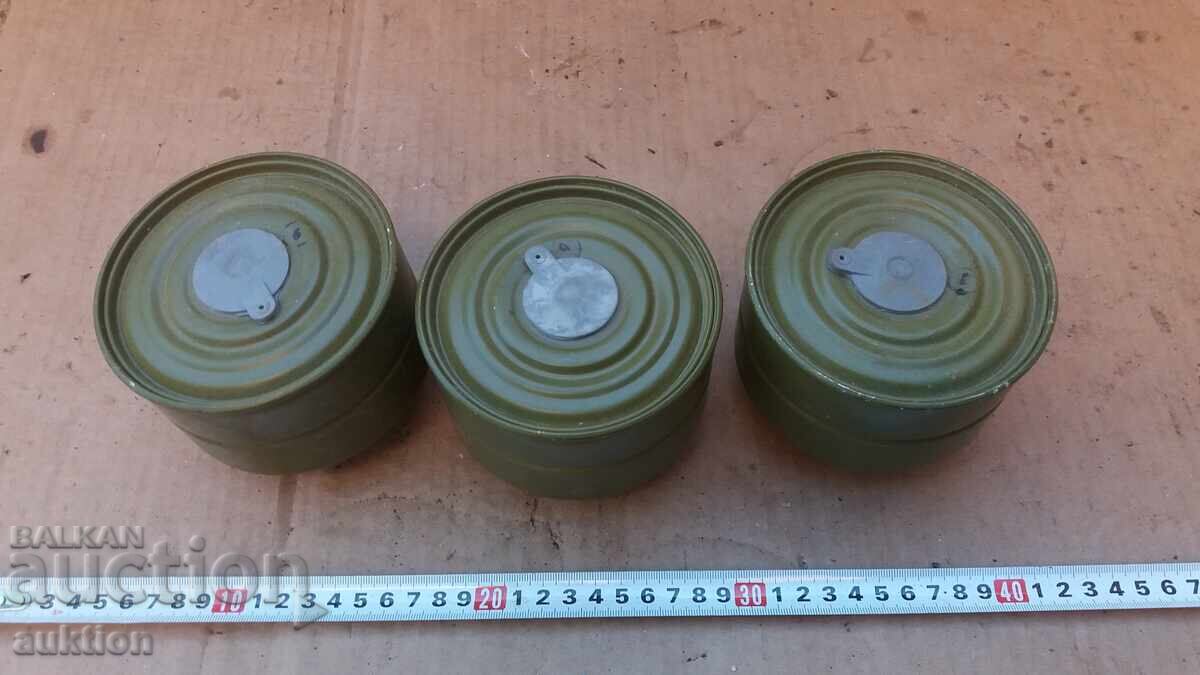 LOT OF 3 GAS MASK FILTERS - 7 LOT OF 3 GAS MASK FILTERS - 7