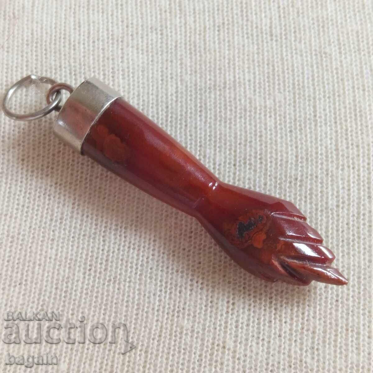 Carnelian, argint, pandantiv cu preț € 25.00 | 48.90 BGN Carnelian, argint, pandantiv cu preț € 25.00 | 48.90 BGN
