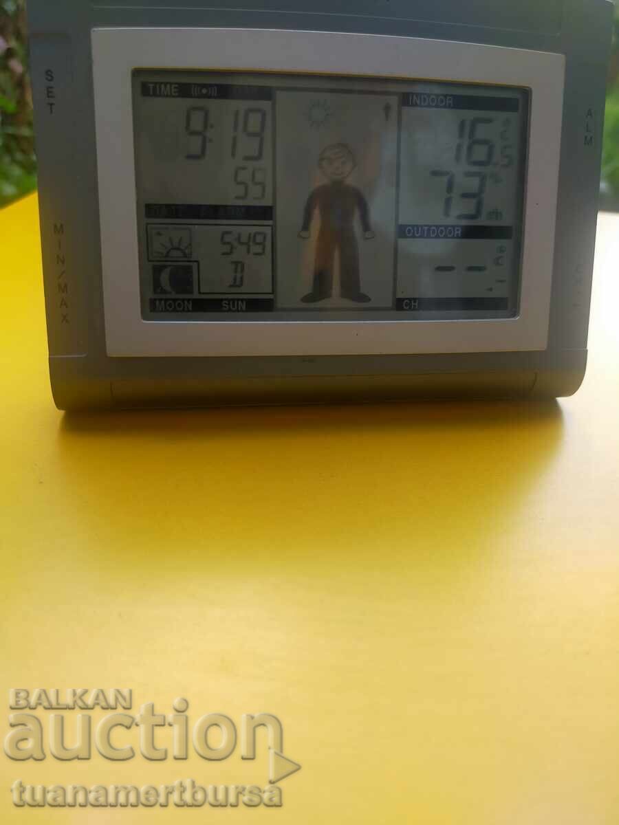 ceas digital de masă - 7