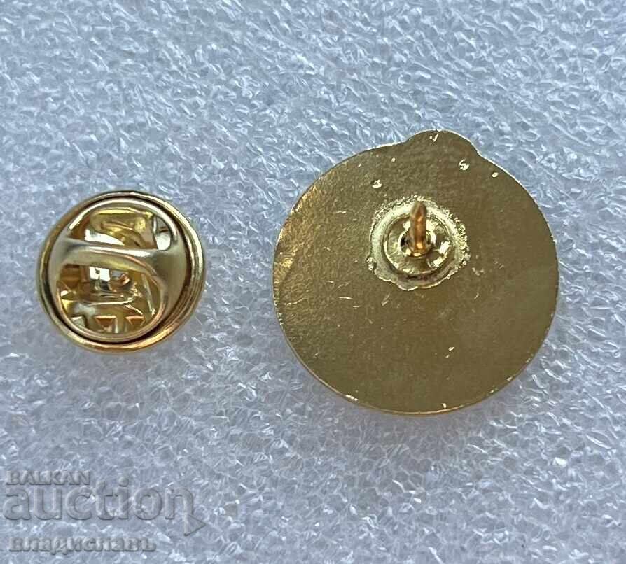 Insignă fotbal Spania Clubul de Fotbal GETAFE cu preț € 25.00 | 48.90 BGN
