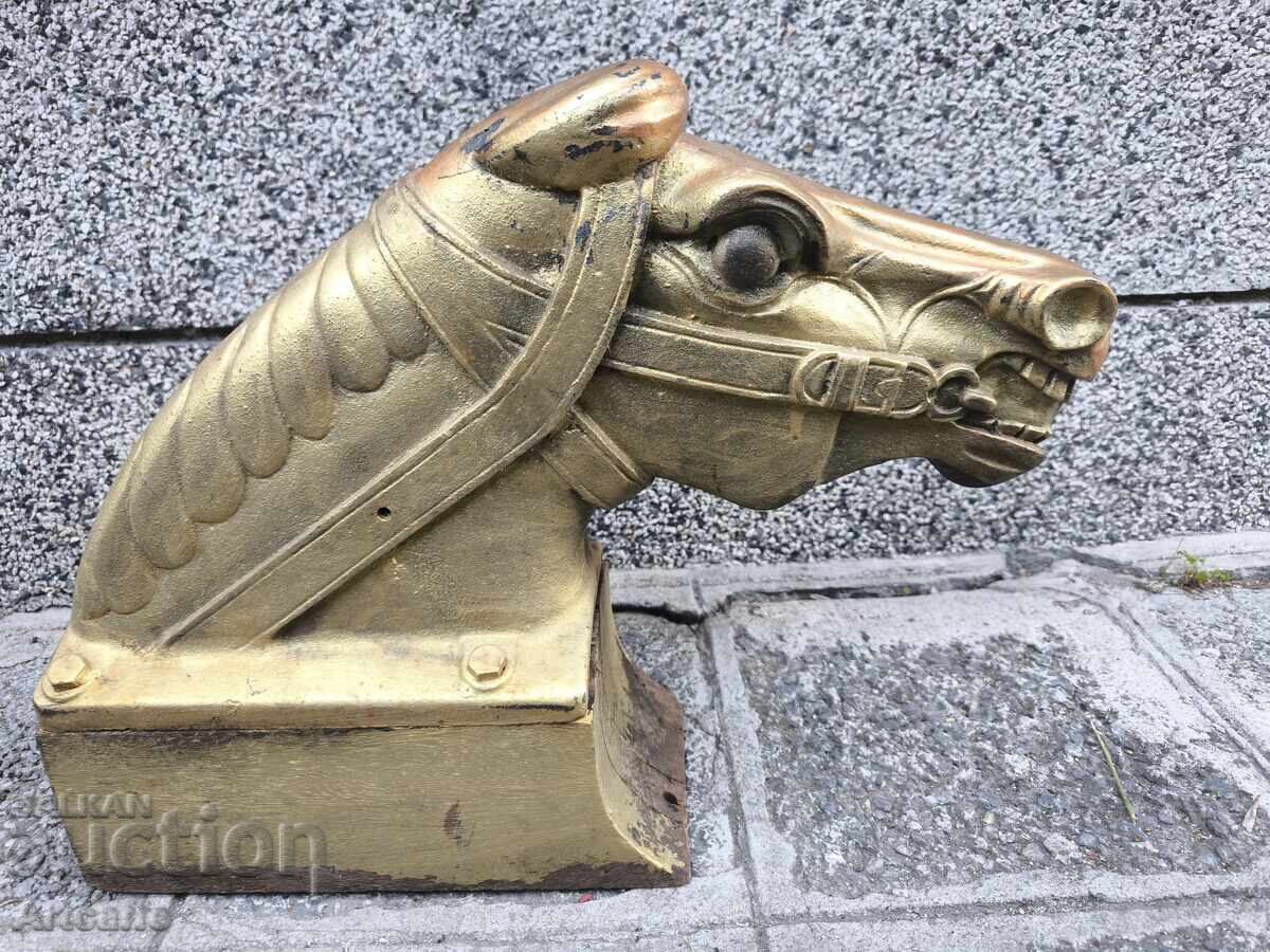 CAP DE CAL ART DECO MASIV – FONTĂ