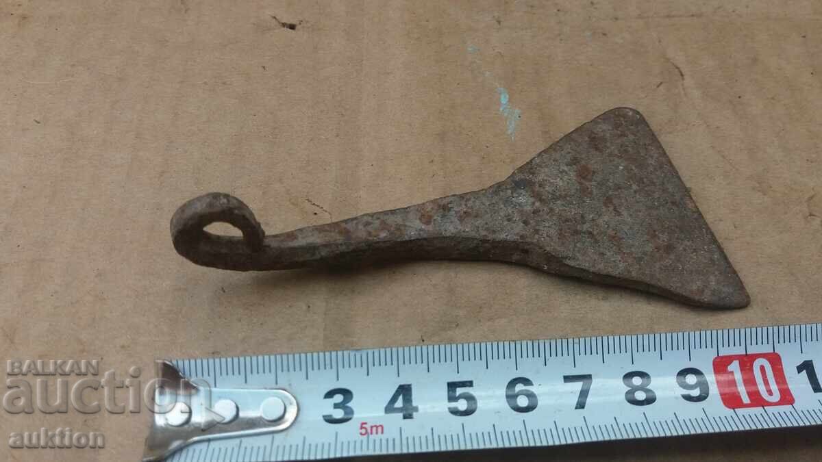 Livrarea MICĂ VATRĂ FORJATĂ DIN EPOCA RENAȘTERII NAȚIONALE