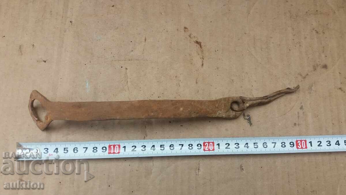 КОВАНА ВЪЗРОЖДЕНСКА ЗАКЛЮЧАЛКА ЗА ПОРТА - 6 КОВАНА ВЪЗРОЖДЕНСКА ЗАКЛЮЧАЛКА ЗА ПОРТА - 6