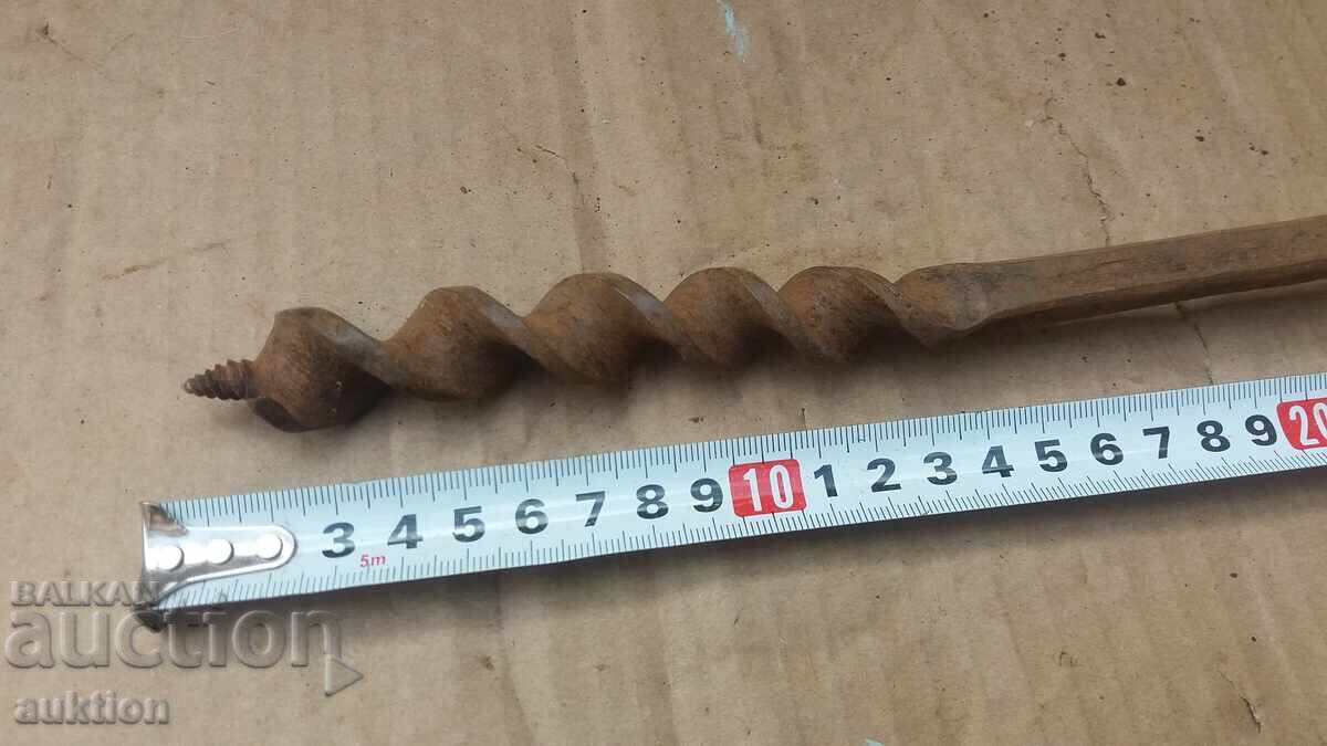 Licitație BURGHIU FORJAT DIN PERIOADA RENAȘTERII NAȚIONALE, BURGHIU MANUAL