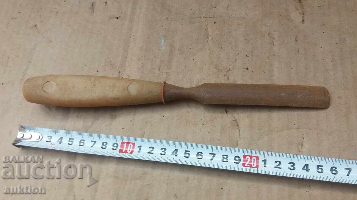 SCULĂ DE TÂMPLĂRIE PENTRU CIOPLIREA FORMELOR - 6