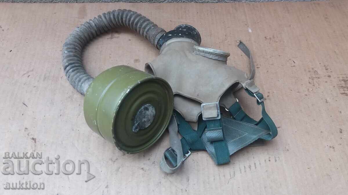 MASCĂ DE GAZE SOCIALISTĂ CU FILTRU - 7